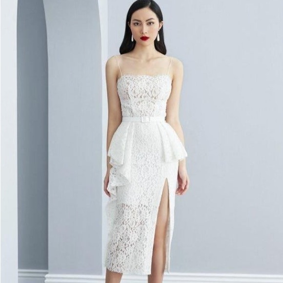 Dresses & Skirts - ELEGANT NORA LACE MIDI DRESS Size S